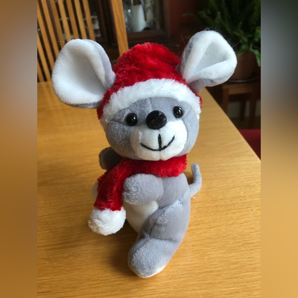 SEARS Christmas Plush Stuffed Beanbag Toy 2001 Whiskers The Mouse